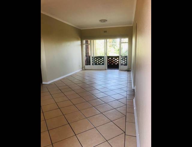 2 BEDROOM APARTMENT FOR SALE IN SYMHURST